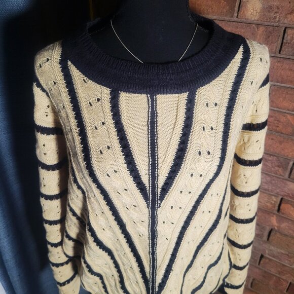 Listicle Asymmetrical Striped Dolman Sleeves Blue/Cream Women's Sweater - Size L - Picture 3 of 12